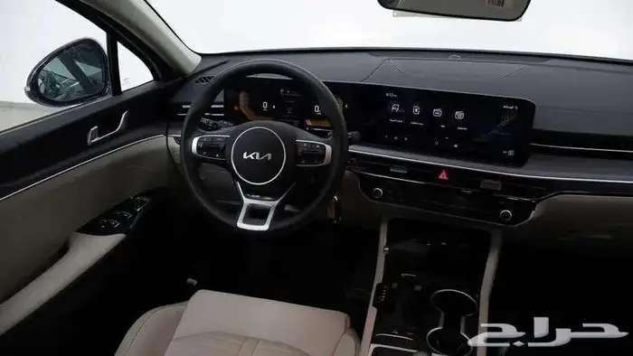 كيا K5 استاندر مفتاح وشاشة 2025 5