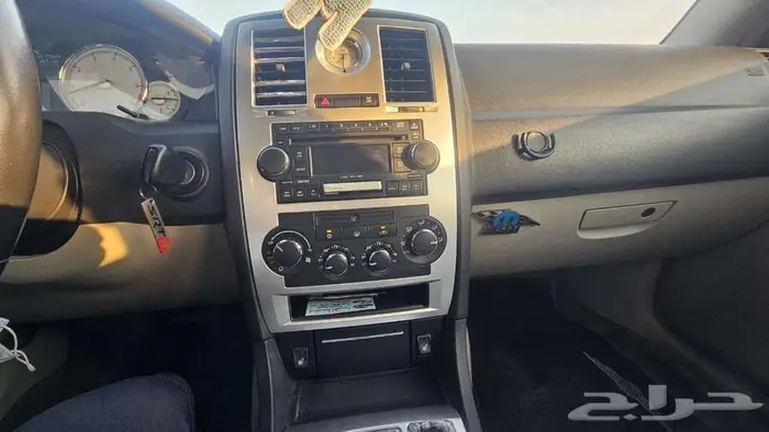 للبيع كرايسلر هيمي 2006 8