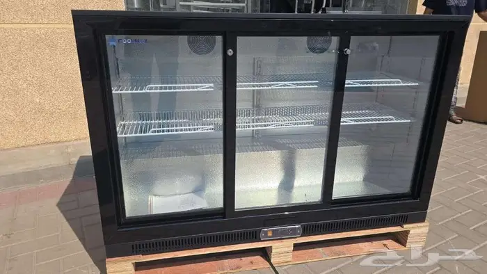 ثلاجة عرض باك بار اسود بابين و ثلاثة ابواب 1