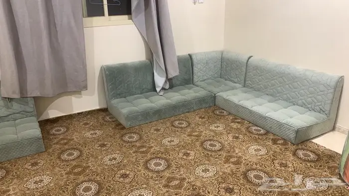 مجلس جلسات ارضي عدد 5 قطعه يسع 8 اشخاص 2