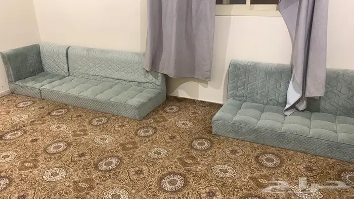 مجلس جلسات ارضي عدد 5 قطعه يسع 8 اشخاص 1