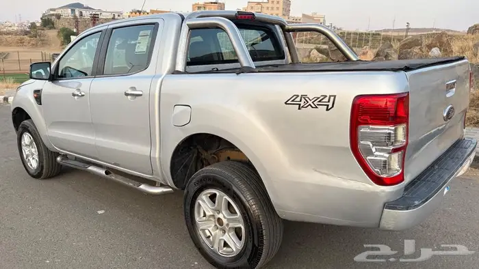 سيارة فورد رينجر 2015 للبيع 13