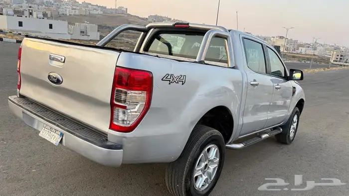 سيارة فورد رينجر 2015 للبيع 12