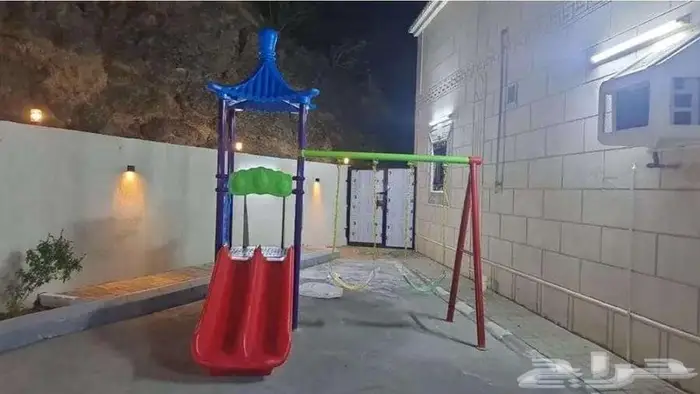 بارعون في تقديم المراجيح والجلسات البلاستيكية والحديدية 4