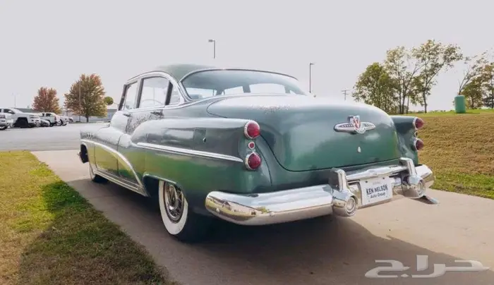 للبيع بيوك مالك واحد موديل 1953 Buick riviera special 4