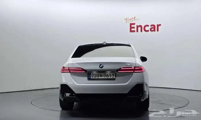 بي إم دبليو 520i M Sport 2024 - وارد كوريا 2
