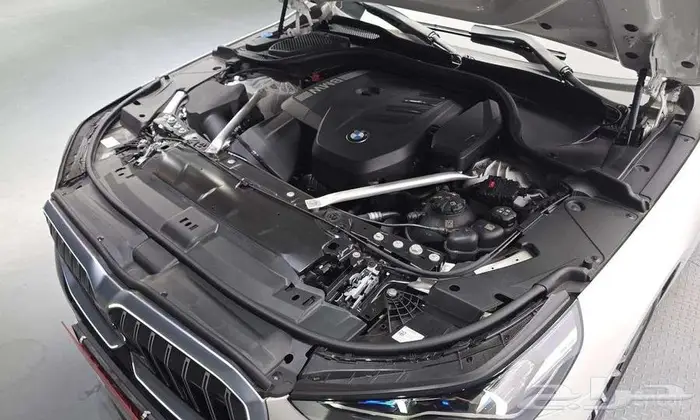 بي إم دبليو 520i M Sport 2024 - وارد كوريا 5