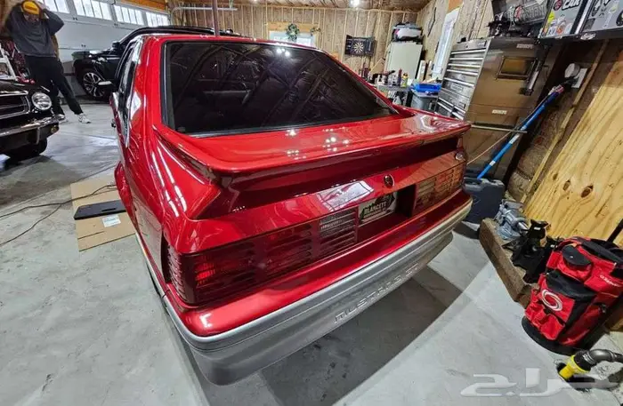 للبيع موستنق مخزن موديل 1990 Ford mustang gt 5.0 5-speed 1
