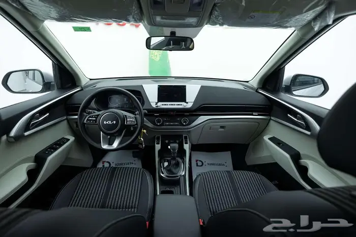 كيا كارينز ستاندر GL 1.5 قياده وراحه يوميه 2025 14