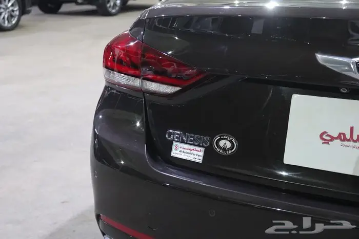 هيونداي جنسس 2016 8