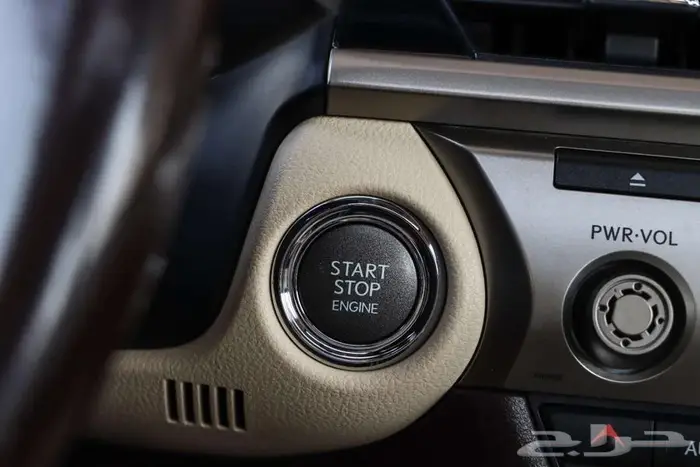 لكزس ES350 موديل 2016 13