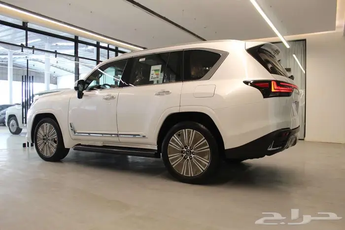 جيب لكزس BB 2025 ( كاش تمويل ) 5