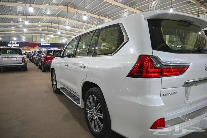 لكزس LX570 2017 سبورت 4