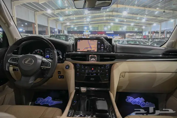 لكزس LX570 2017 سبورت 10