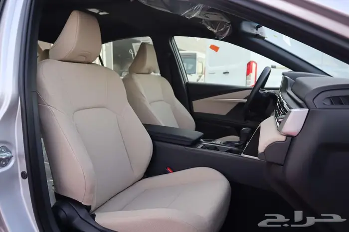 كامري E بنزين 12