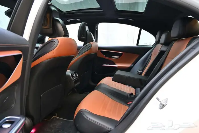 مرسيدس C200 2022 سعودي 14