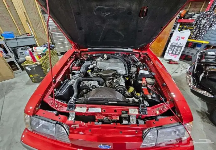 للبيع موستنق مخزن موديل 1990 Ford mustang gt 5.0 5-speed 5
