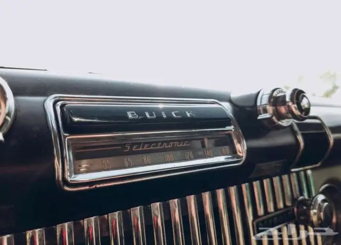 للبيع بيوك مالك واحد موديل 1953 Buick riviera special 9