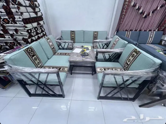 بارعون في تقديم المراجيح والجلسات البلاستيكية والحديدية 23