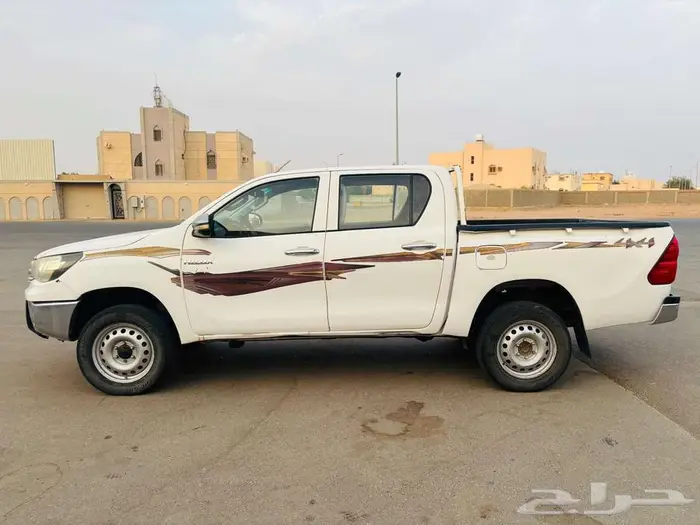 TOYOTA HILUX 2018 DOUBLE CABIN 1