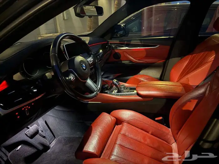 للبيع بي ام دبليو اكس 6 موديل 2015 ماكينة 6 سلندر 7