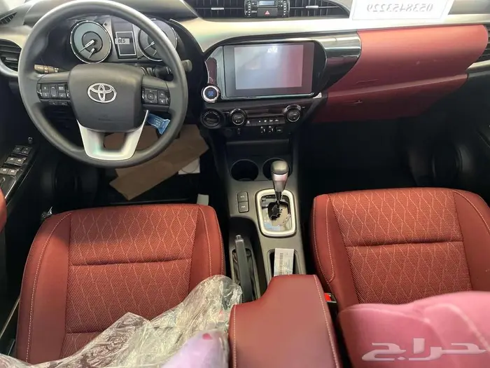 هايلكس غمارتين دبل بنزين 2025 تماتيك سعودي 4