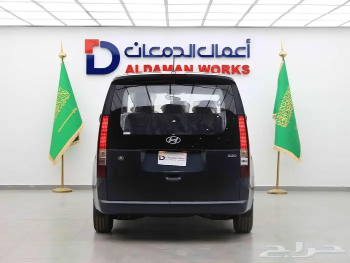 هيونداي ستاريا 9 راكب اوتوماتيك ديزل 2025 3