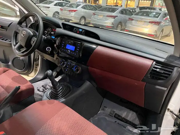 تويوتا هيلكس غمارتين 2021 ( بدي وكالة )ممشي قليل ديزل 9