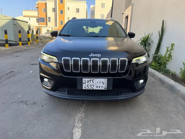 جيب شيروكي 6 سلندر 2020 للبيع 16