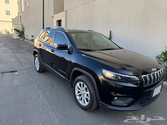 جيب شيروكي 6 سلندر 2020 للبيع 20