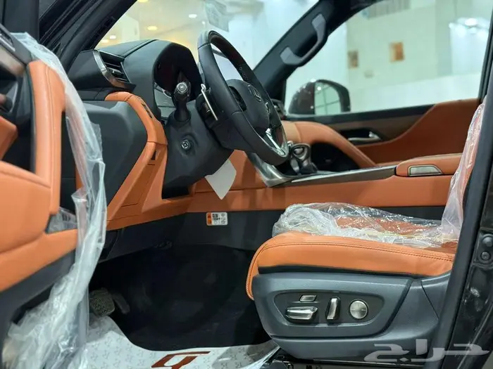 لكزس LX 600 VIP بلاك أديشن 2025 - خليجي 15