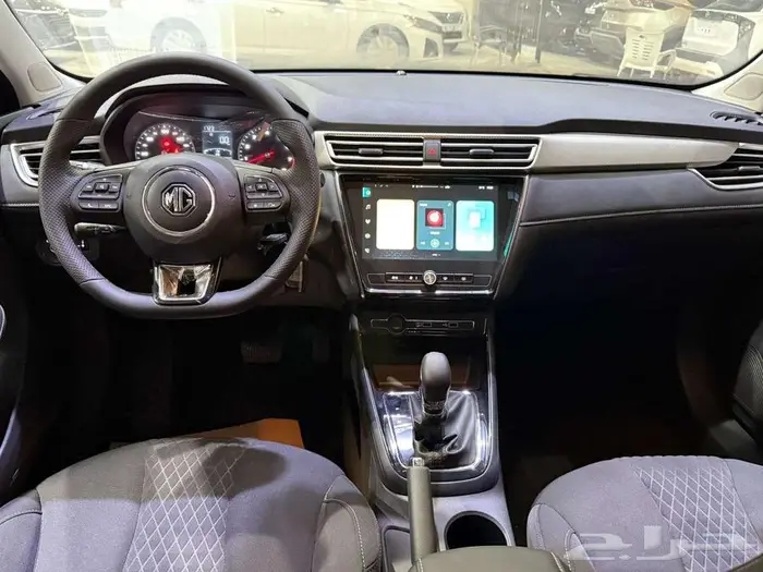 ام جي 5 ستاندر 2025 عرض خاص 3