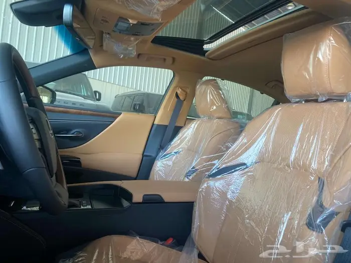 لكزس ES 300 HH موديل 2025 - خليجي أقل سعر 16