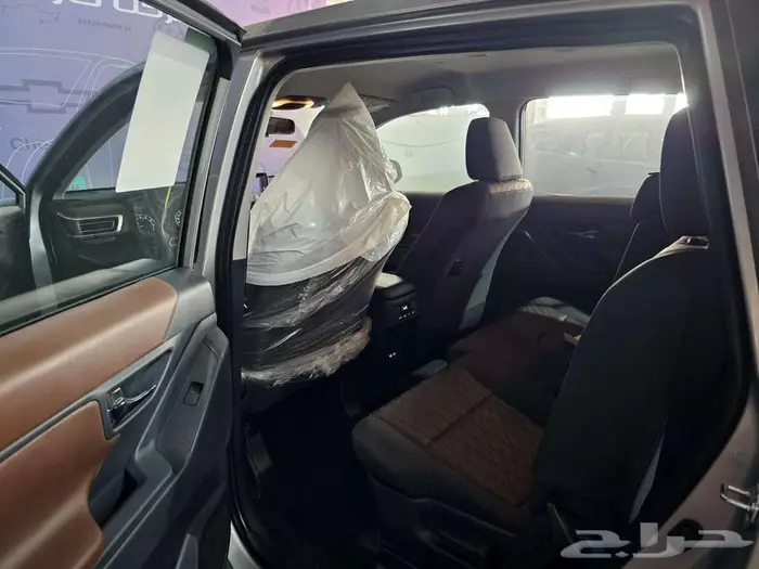 تويوتا انوفا GL 2.0 بنزين 2025 - سعودي 2