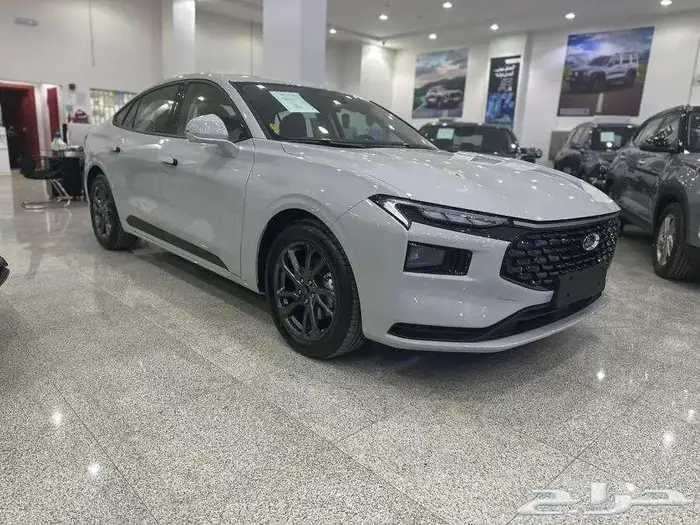 فورد تورس تريند 2025 4