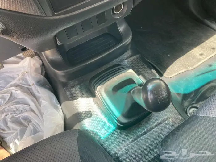 ميتسوبيشي L200 موديل 2021 نظيفة 6