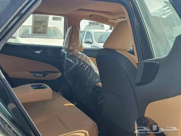 لكزس NX350 AA بنزين سعودي 2025 4
