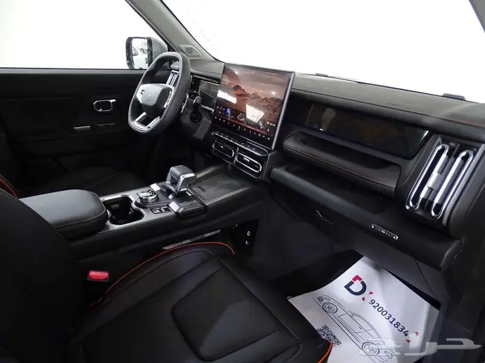 جيتور T1 لكجري 2025 القوة والاناقة علي الطريق 10