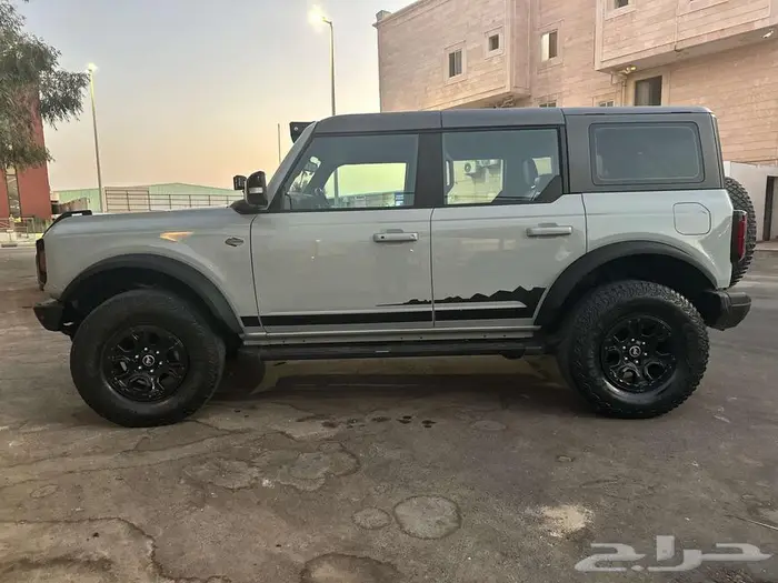 برونكو وايلد ترك فل 2021   Area 51 ضمان وكاله 2