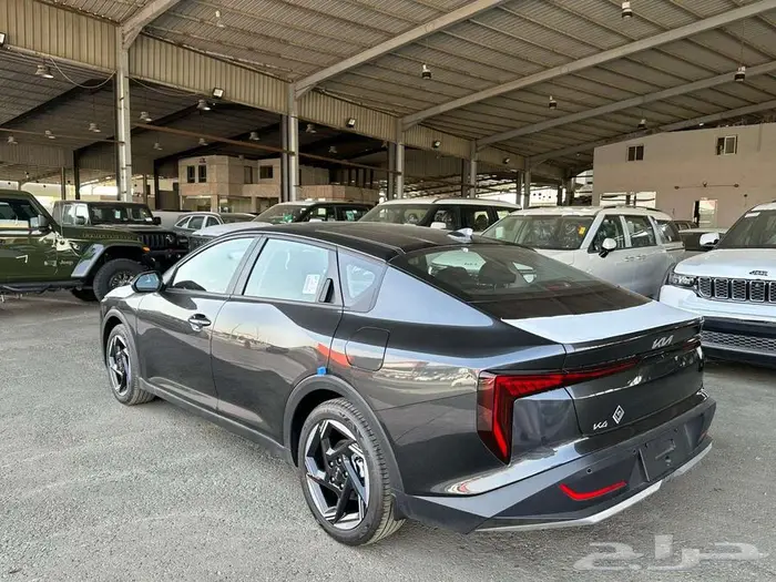 كيا K4 نص فل موديل 2026 اقساط او كاش 9