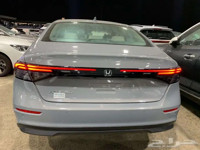 هوندا اكورد 2025 LX بعروض مميزه لعملاء البنوك 5