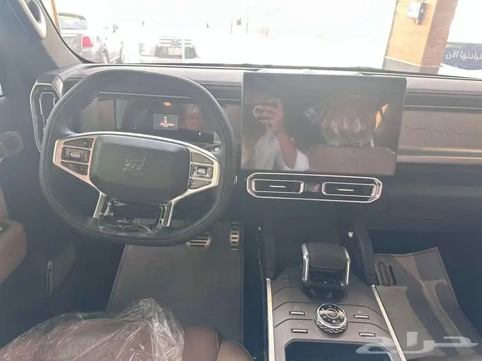 جيتور T2 لاكجري 2026 اسود وفضي 1