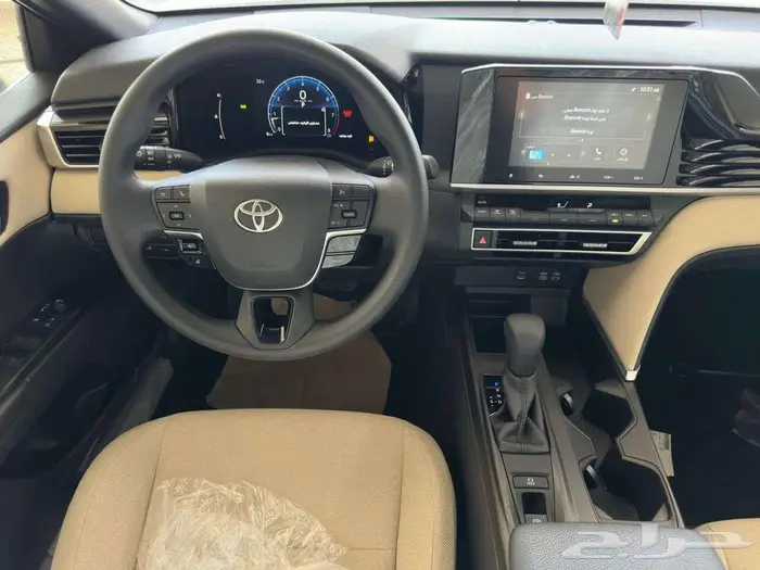 تويوتا كامري 2025 ستاندر سعودي بنزين 8