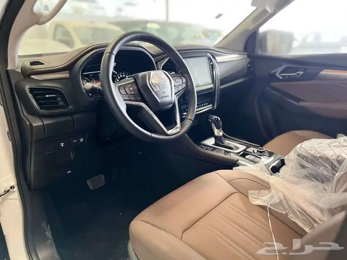 ايسوزو MUX و 2025 2024 ام يو اكس 11