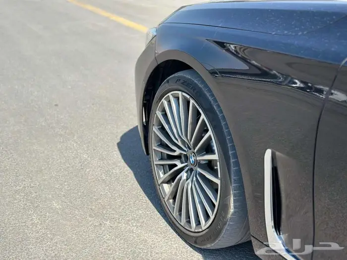 BMW - بي ام دبليو الفئة السابعة 730LI 2022 6