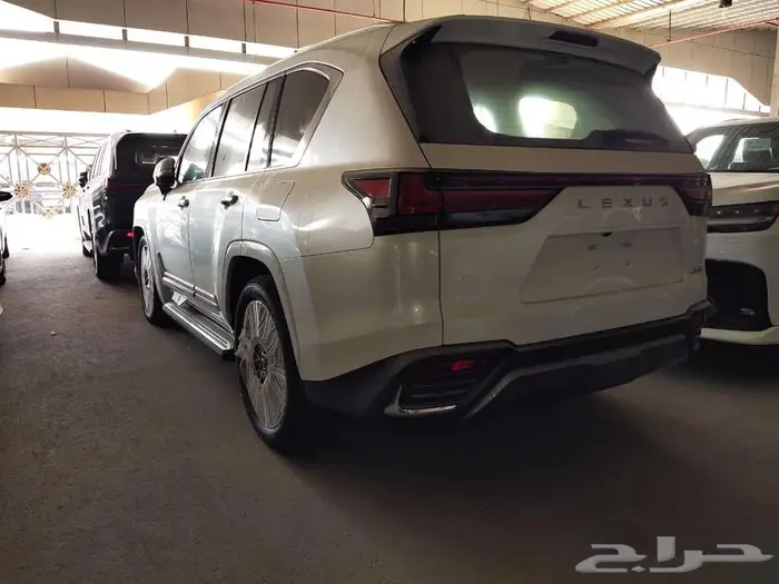 لكزس LX600 BB موديل 2025 2