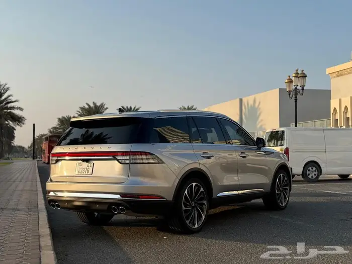 للبيع فور لنكون 6