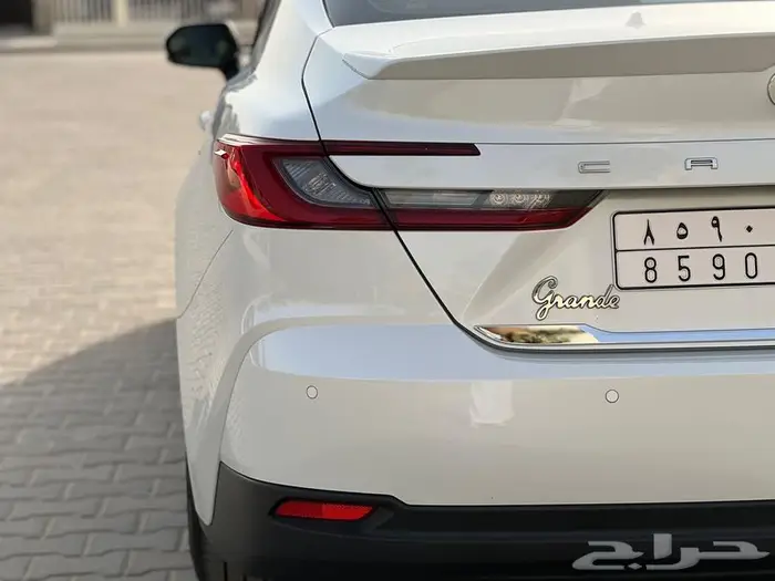 للبيع كامري 2025 GLE جراندي فل كامل 5