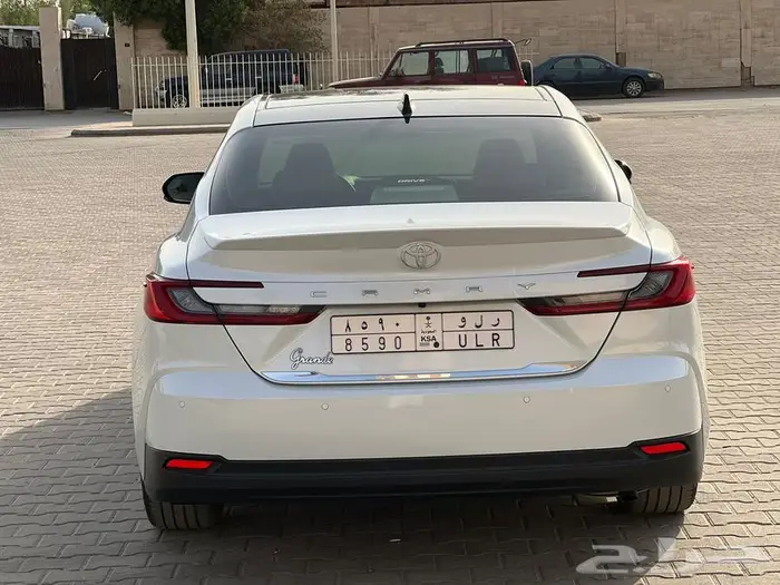 للبيع كامري 2025 GLE جراندي فل كامل 7