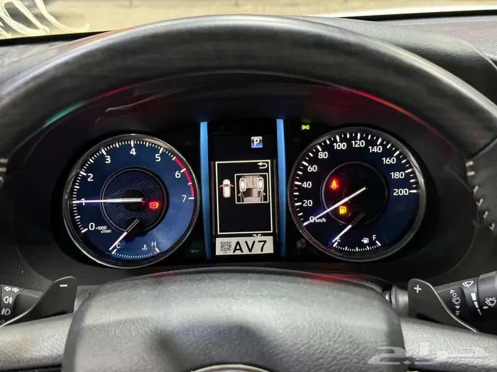 فورتشنر 6 سلندر 2025 بنزين (عليها ملاحظة خفيفة) بطاقة جمركية 11